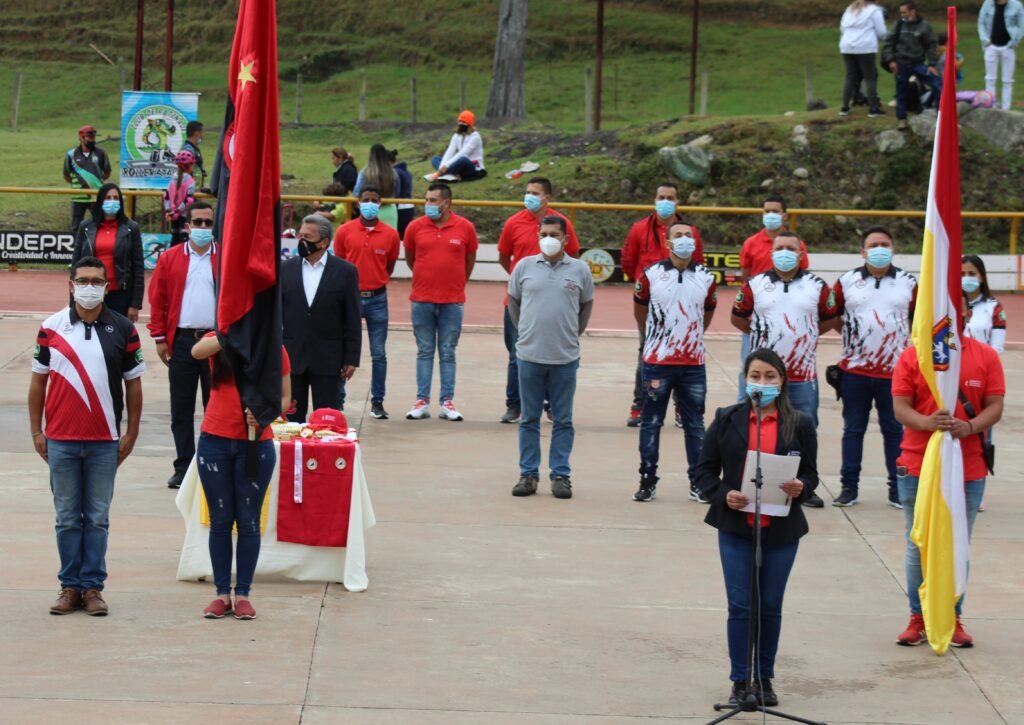 EN PAMPLONA, LA LIGA CELEBRÓ LOS 25 AÑOS DE FUNDACIÓN. EN PAMPLONA, LA LIGA CELEBRÓ LOS 25 AÑOS DE FUNDACIÓN.