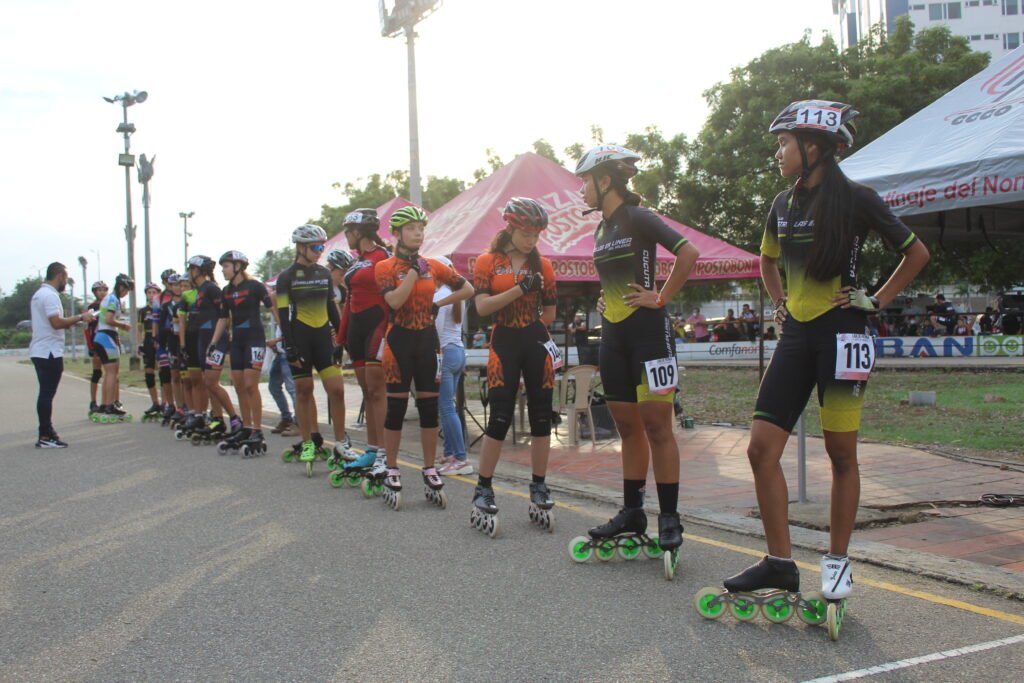 TREINTA Y OCHO PATINADORES CONVOCADOS AL SELECTIVO DEPARTAMENTAL TREINTA Y OCHO PATINADORES CONVOCADOS AL SELECTIVO DEPARTAMENTAL