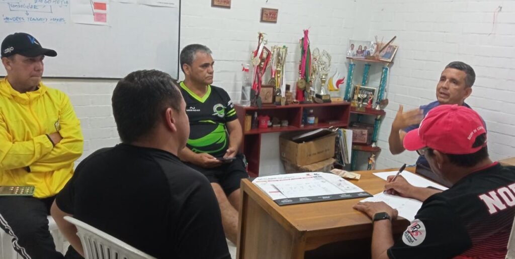 TRABAJAMOS EN EQUIPO, EL PATINAJE NORTESANTEREANO SE ESTÁ TRANSFORMANDO. TRABAJAMOS EN EQUIPO, EL PATINAJE NORTESANTEREANO SE ESTÁ TRANSFORMANDO.