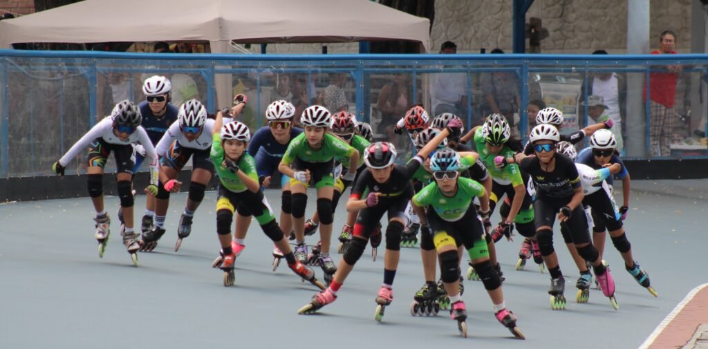 Más de 200 patinadores corrieron la II Válida Departamental 2023- 2024
