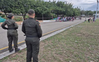 Policía Nacional acompaña entrenamientos en ruta